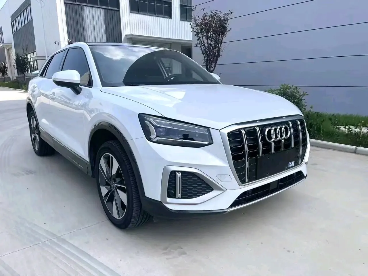 Audi 2021 Q2L 1.4TFSI 35TFSI Fashion Dynamic Automatic 3