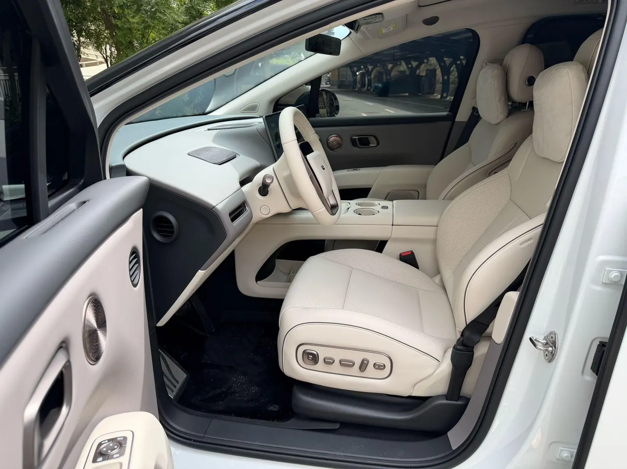 Li 2026 i8 four-wheel drive high-performance automatic gear 4