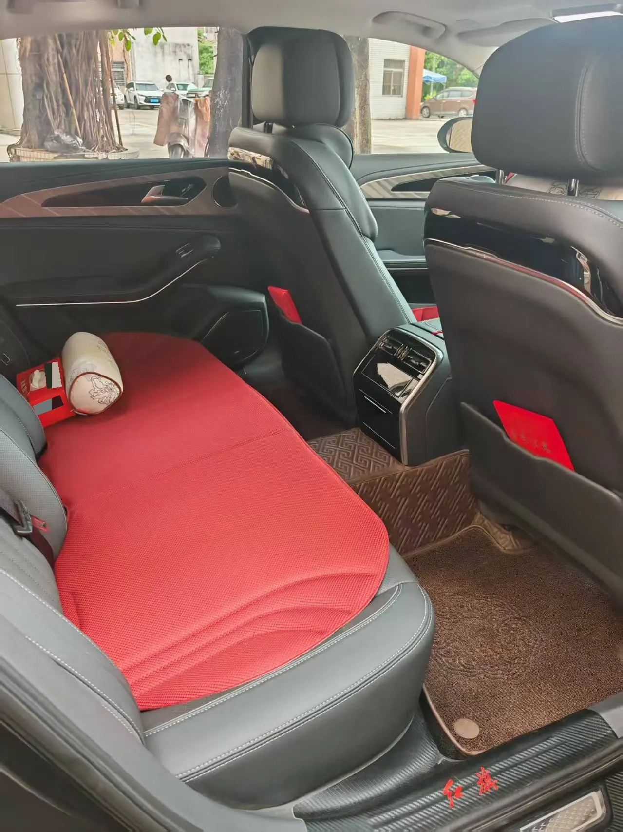 HongQi 2022 H9 48V 2.0T Zhilian Flag Edition Automatic Gear 3