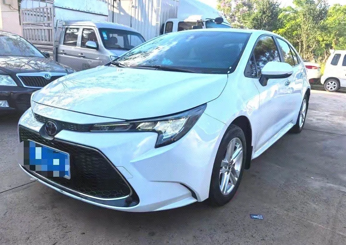 Open image lightbox: Toyota 2022 Lei Ling 1.2T Stepless 185T Deluxe Automatic Gear