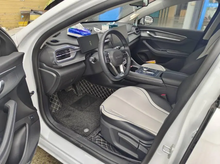 BYD 2024 destroyer 05 DM-i 1.5 stepless glory version 55KM luxury automatic gear 3