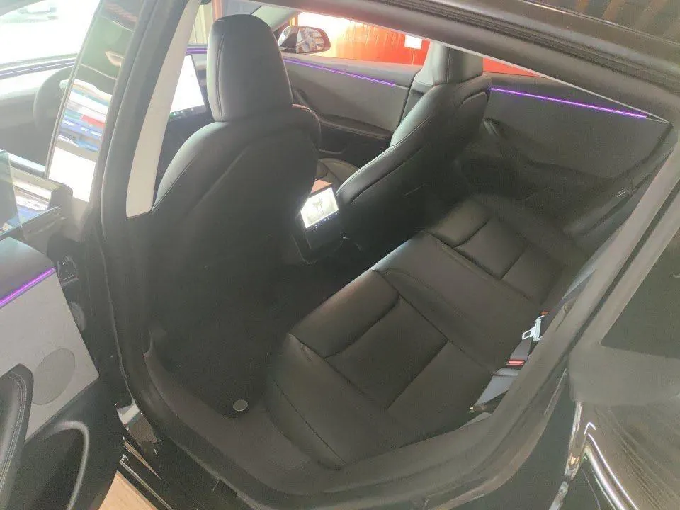 Tesla 2025 Model 3 rear-wheel drive version of automatic transmission 2