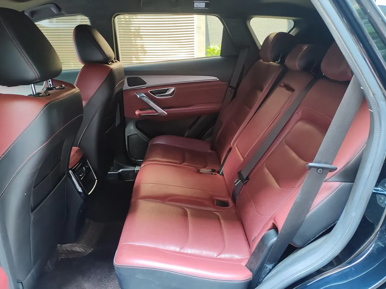 Jetour 2021 X70 PLUS 1.5T Mountain 7 Automatic Gear 3