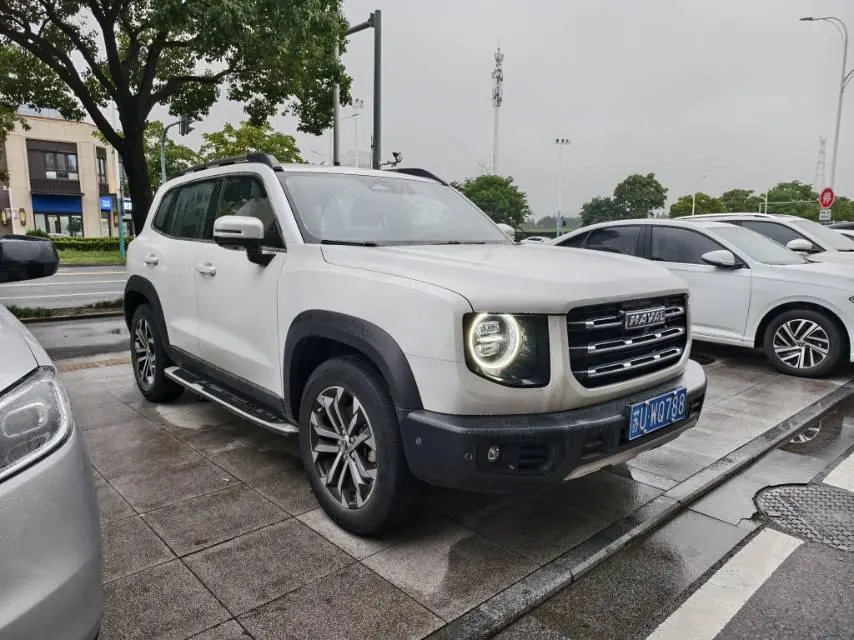 Haval 2022 big dog 1.5T two-wheel drive horse dog version automatic gear 3
