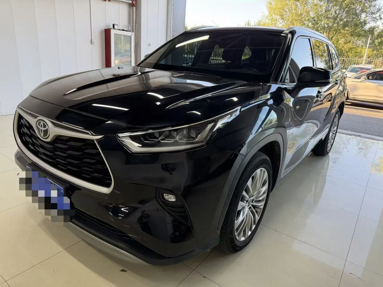 Open image lightbox: Toyota 2022 Highlander 2.0T 380T 4-wheel drive premium version 7-seat automatic gear