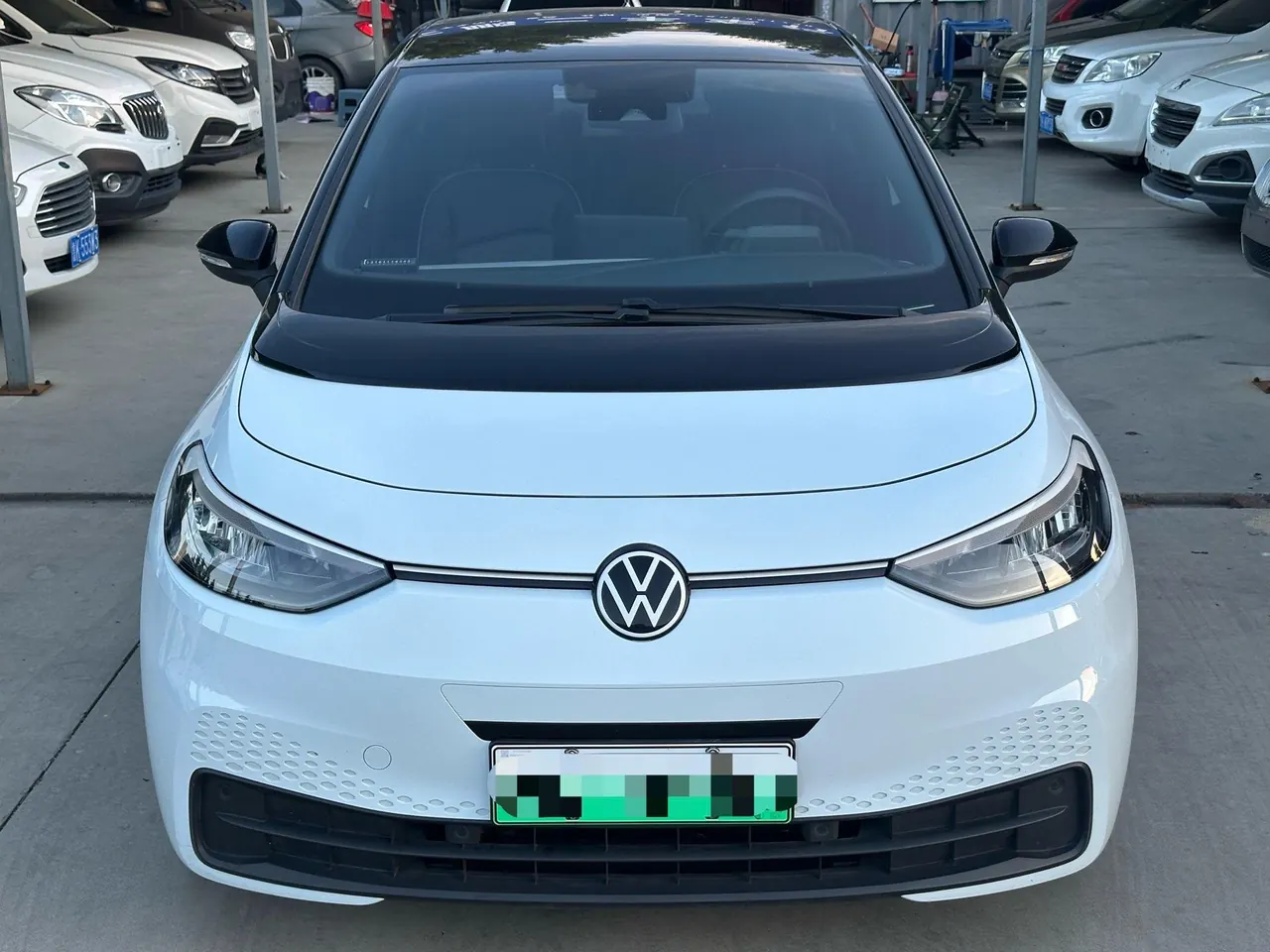 Volkswagen 2023 ID. 3 Upgraded Pure Smart Edition, Automatic Transmission 2