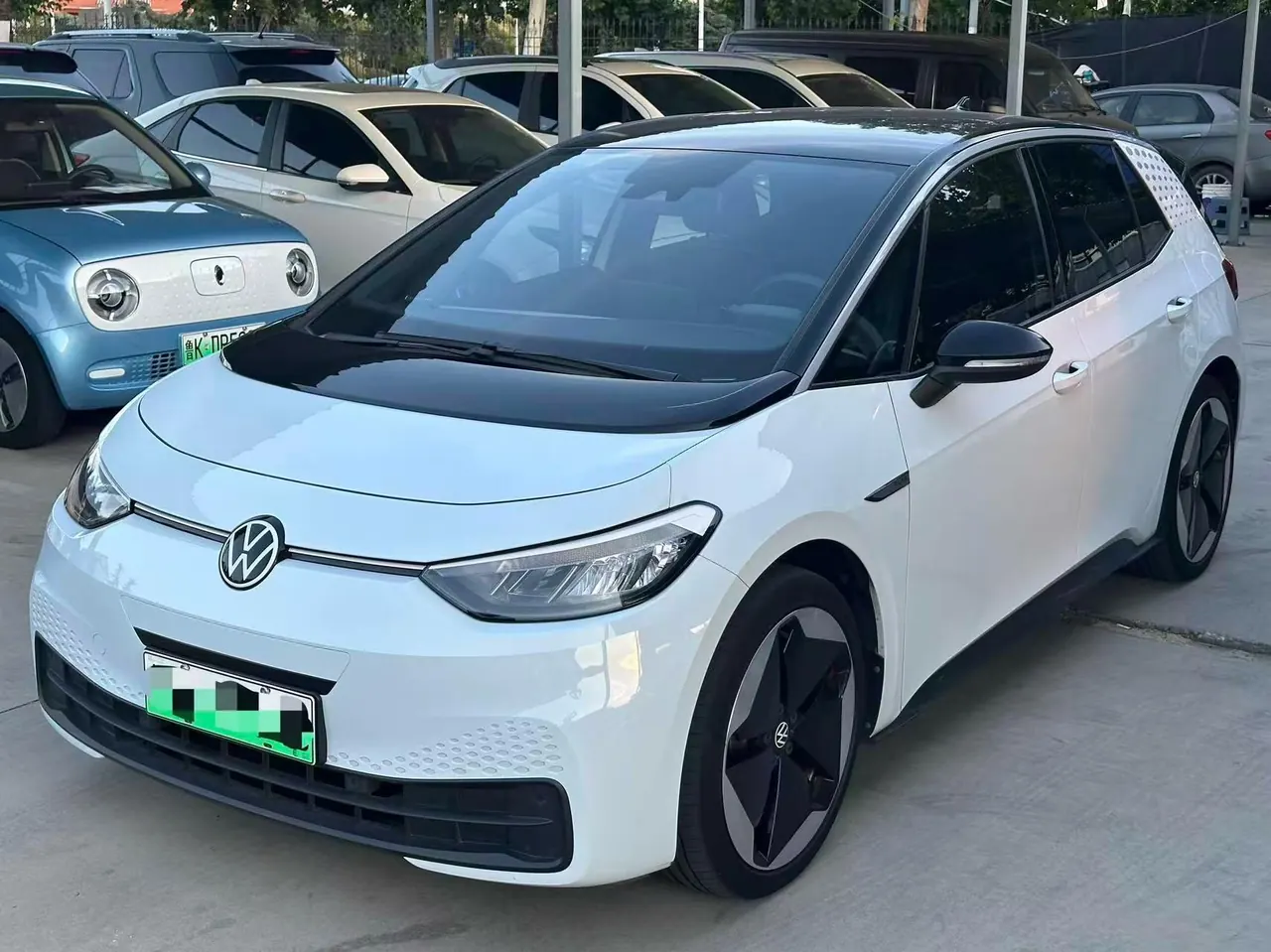 Volkswagen 2023 ID. 3 Upgraded Pure Smart Edition, Automatic Transmission 3