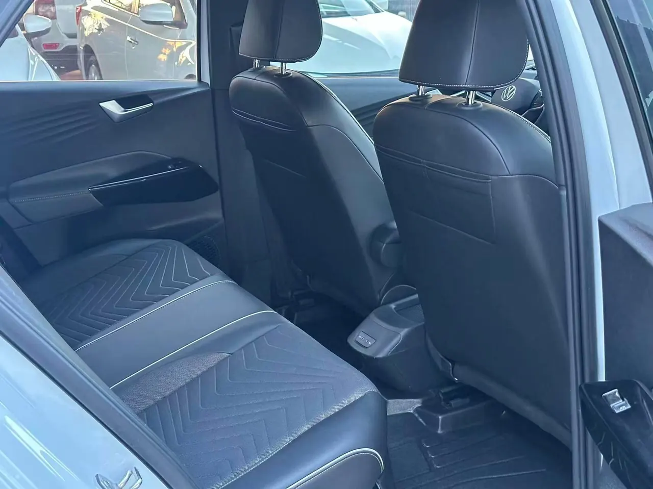 Volkswagen 2023 ID. 3 Upgraded Pure Smart Edition, Automatic Transmission 4
