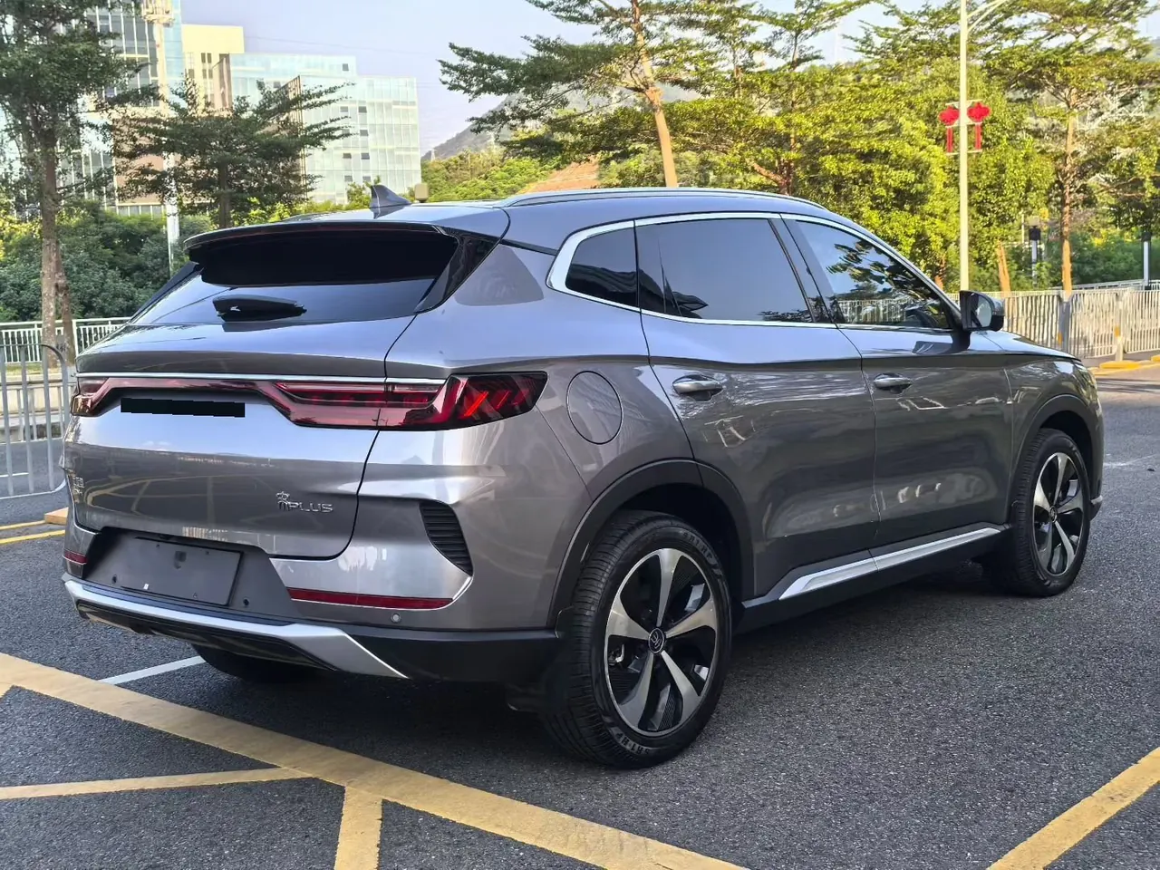 BYD Song PLUS New Energy 2021 Song PLUS DM-i 1.5 Stepless 110KM Flagship Automatic Gear 7