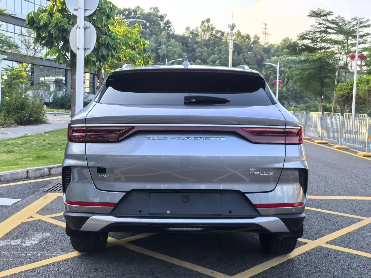 BYD Song PLUS New Energy 2021 Song PLUS DM-i 1.5 Stepless 110KM Flagship Automatic Gear 8