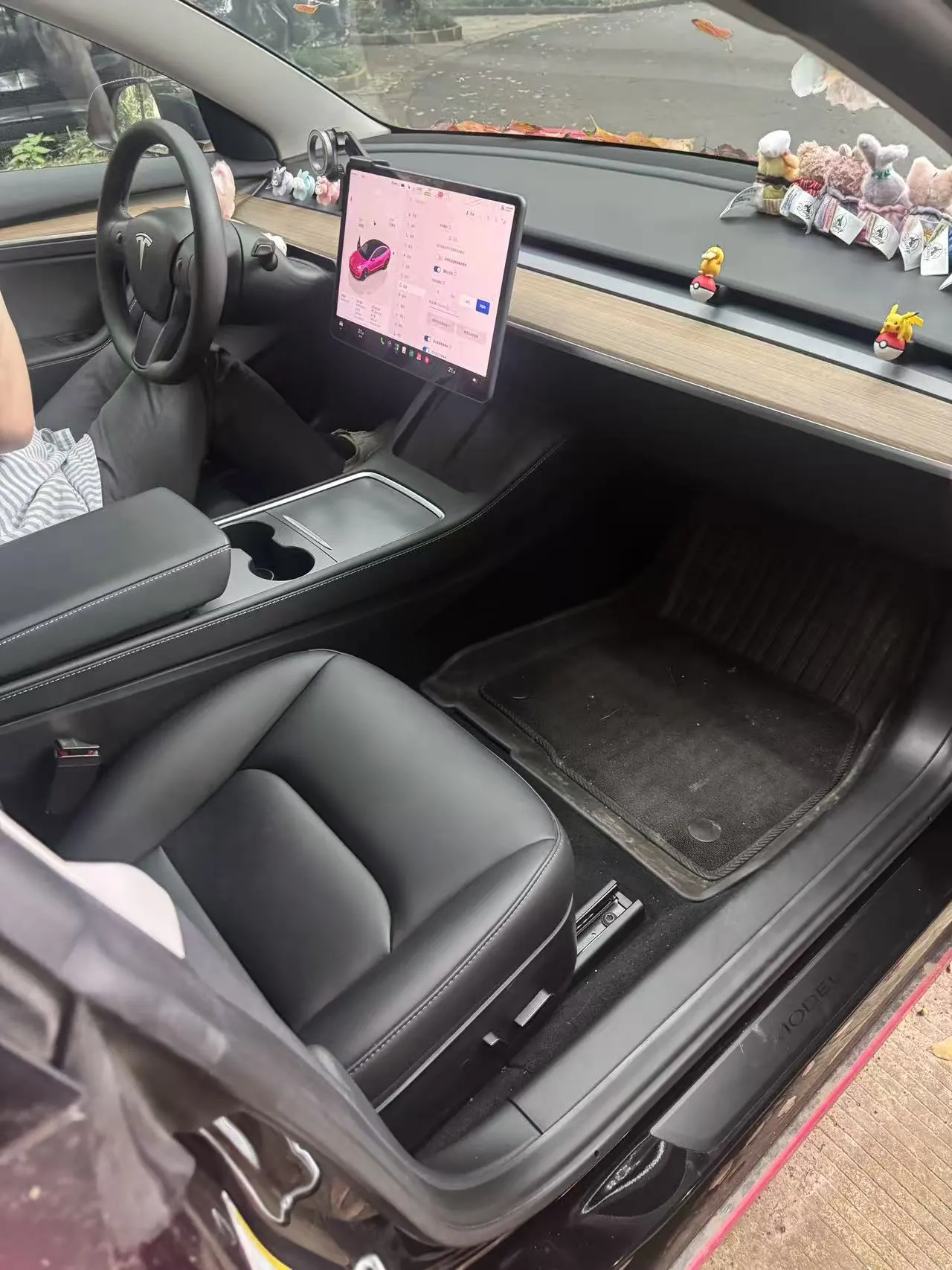 Tesla 2022 Model 3 rear-wheel drive version of automatic transmission 9