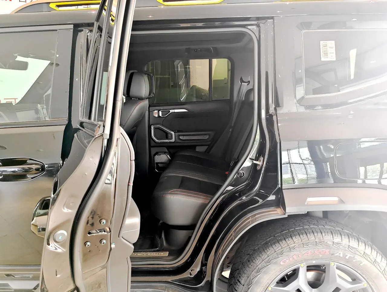 Jetour 2023 Traveler 2.0T 4WD Crossing PRO Automatic Gear 4