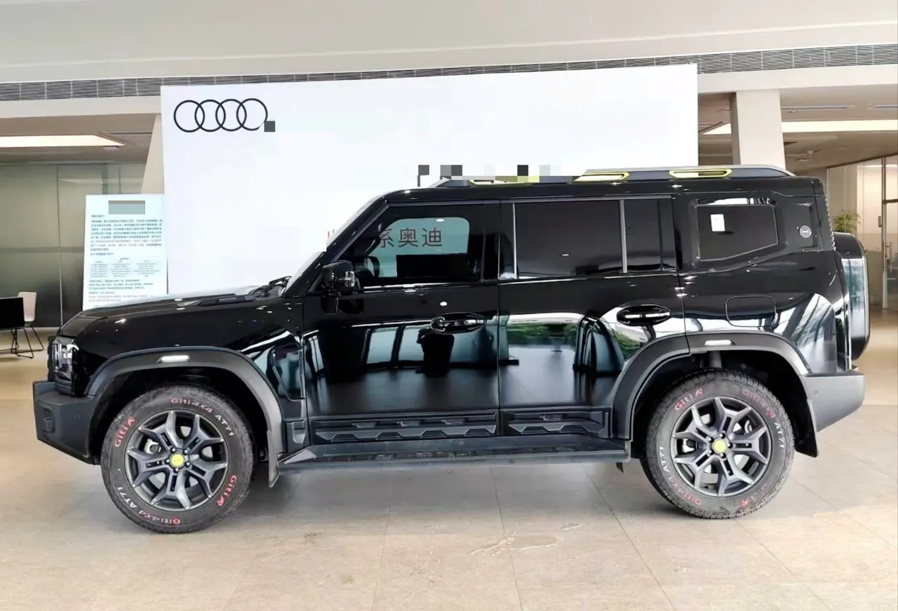 Jetour 2023 Traveler 2.0T 4WD Crossing PRO Automatic Gear 8