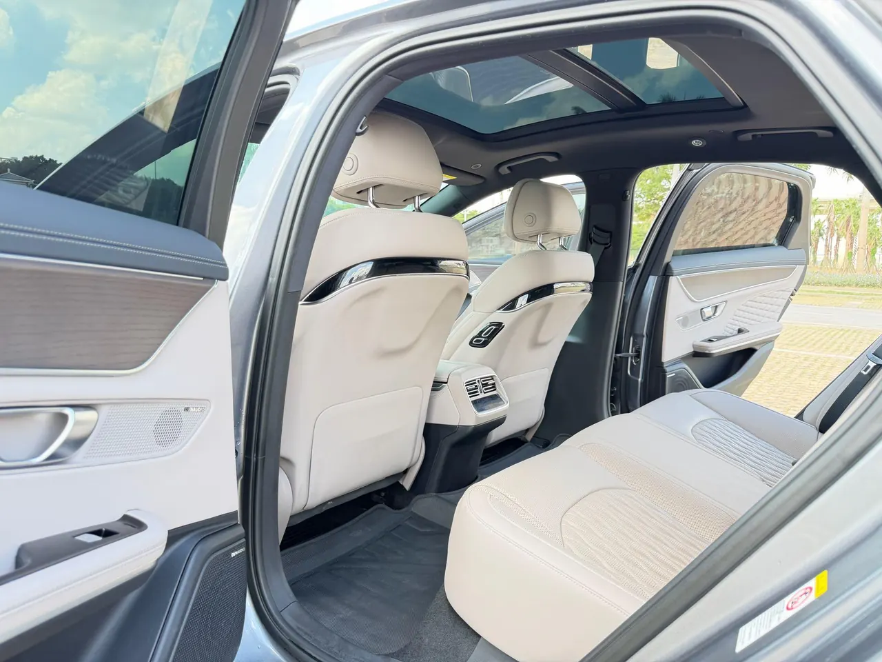 BYD 2024 Han DM-i 1.5T stepless glory version 121KM exclusive automatic gear 8