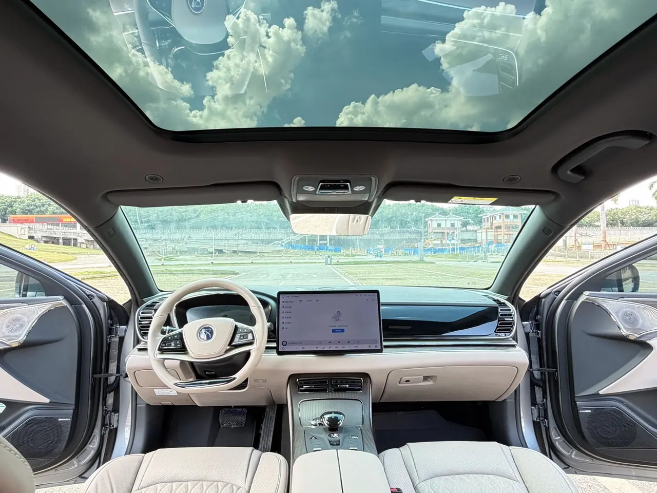 BYD 2024 Han DM-i 1.5T stepless glory version 121KM exclusive automatic gear 9