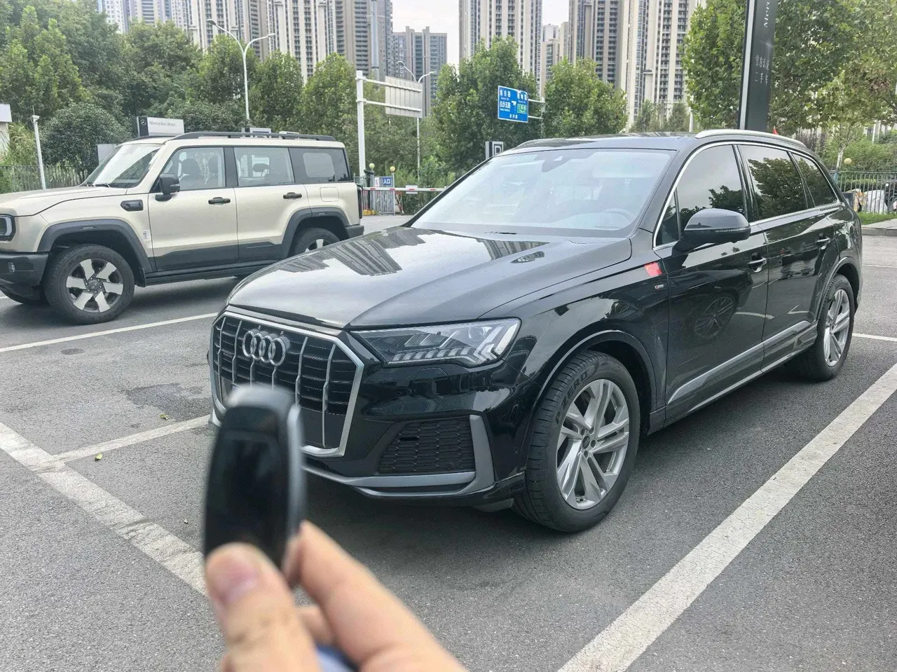 Open image lightbox: Audi Q7 (Imported) 2023 Q7 2.0TFSI 45TFSI Quattro S line Sports Automatic