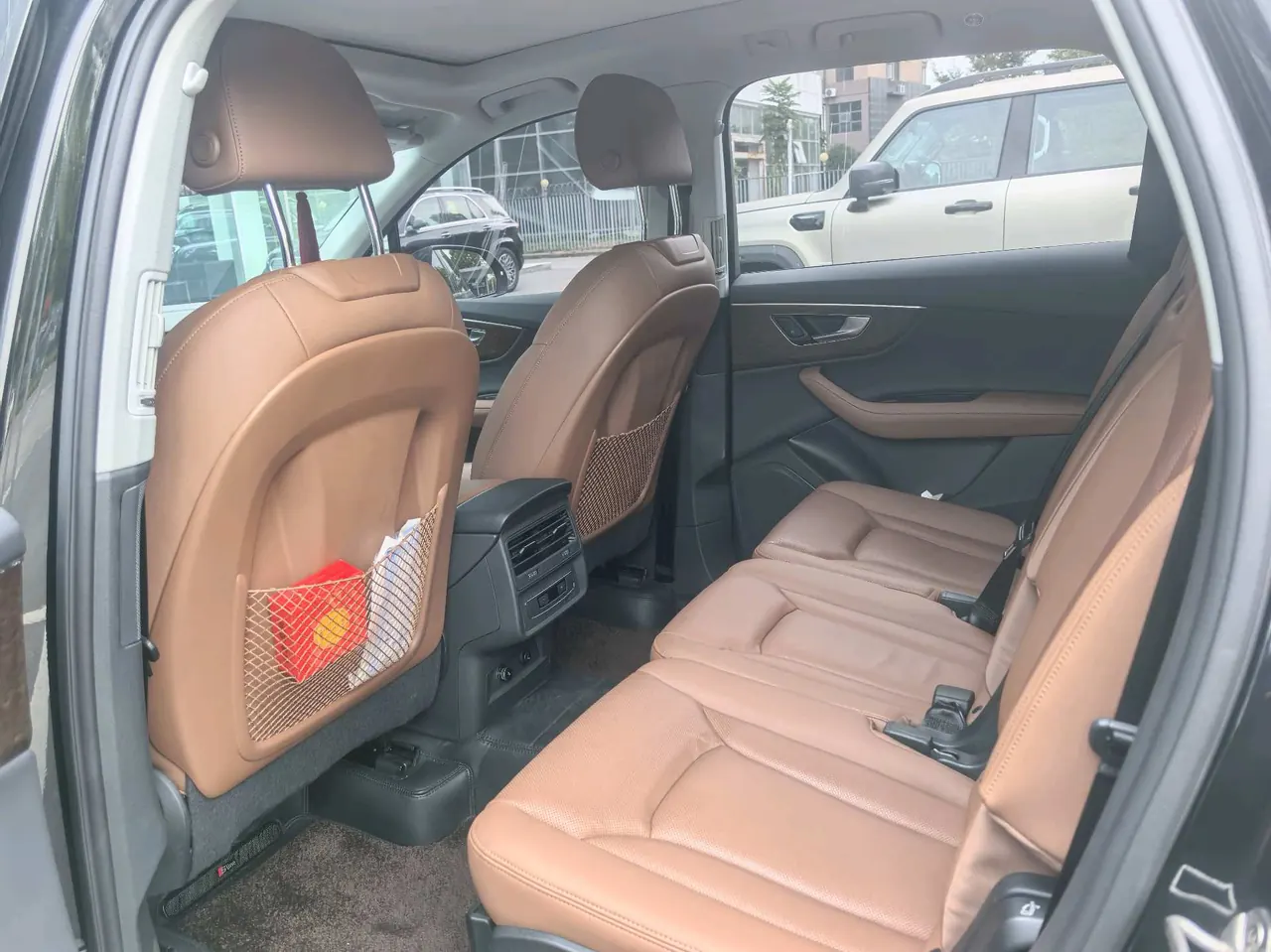Audi Q7 (Imported) 2023 Q7 2.0TFSI 45TFSI Quattro S line Sports Automatic 3