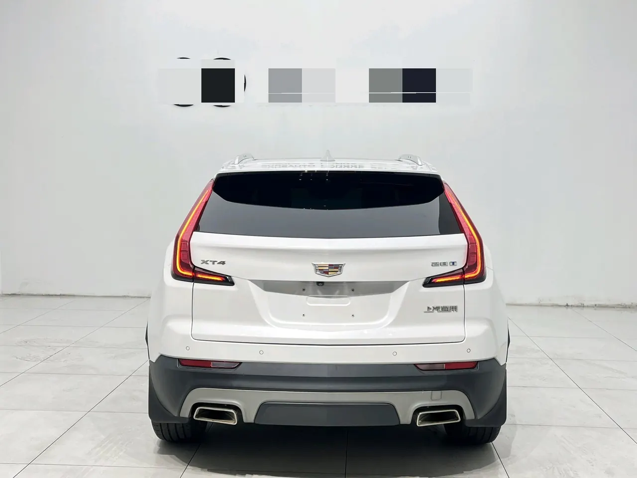Cadillac 2023 XT4 48V 2.0T 28T Two-Drive Luxury Automatic Gear 5