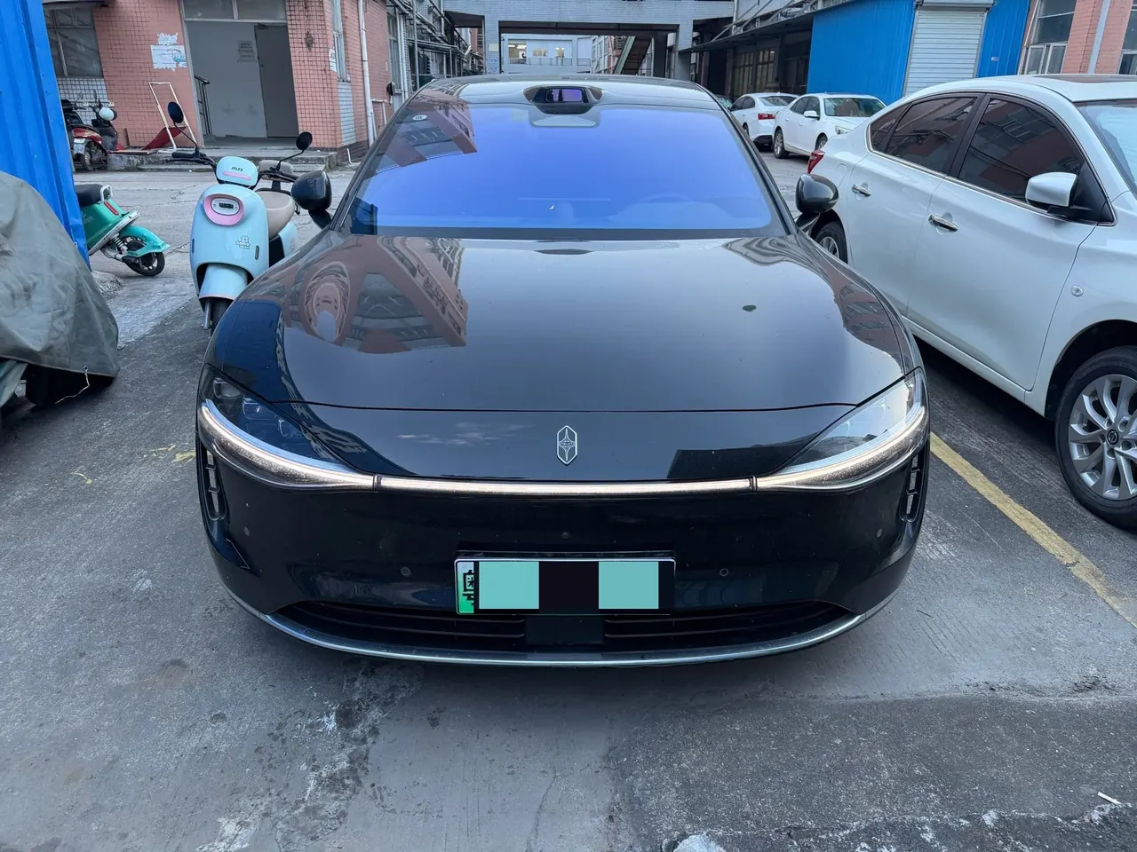 Luxeed 2024 S9 Ultra 4-wheel drive flagship automatic gear 2