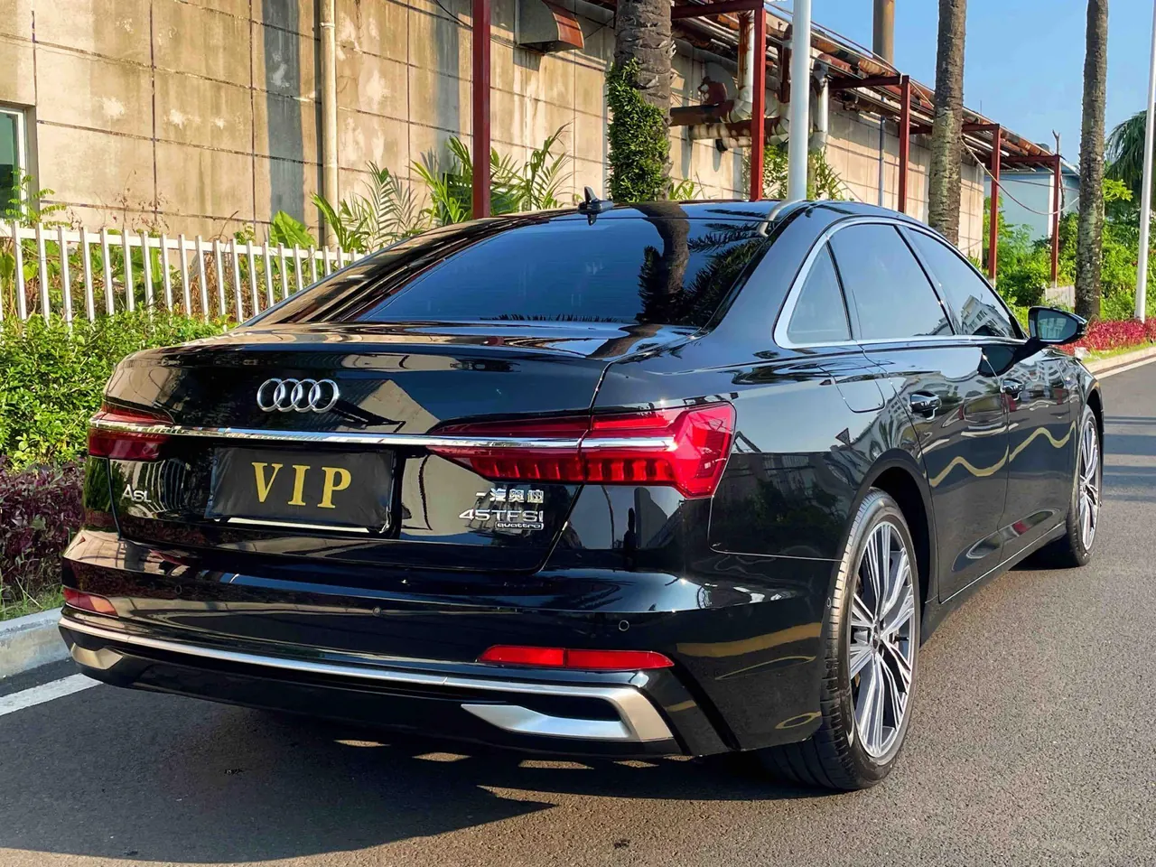 Audi 2024 A6L 2.0TFSI 45TFSI Quattro Selected Dynamic Automatic 7