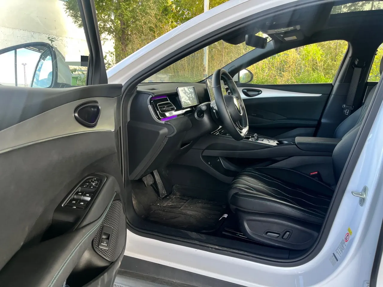 BYD 2025 seals 06 DM-i 1.5 stepless smart driving version 120KM flagship automatic gear 4