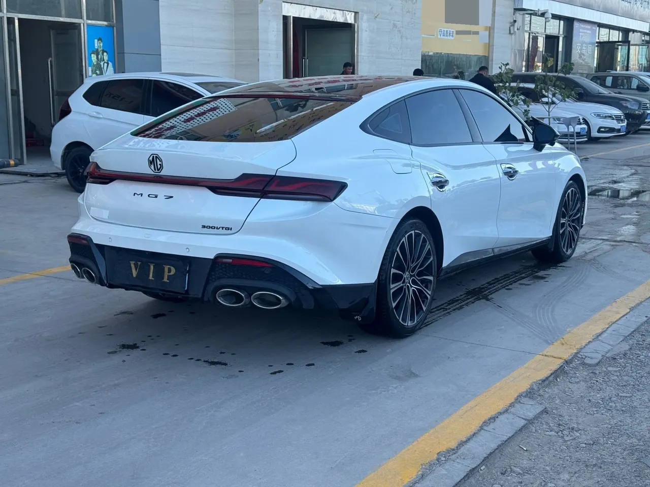 MG 2023 MG7 1.5T to the United States elegant version of automatic gear 7