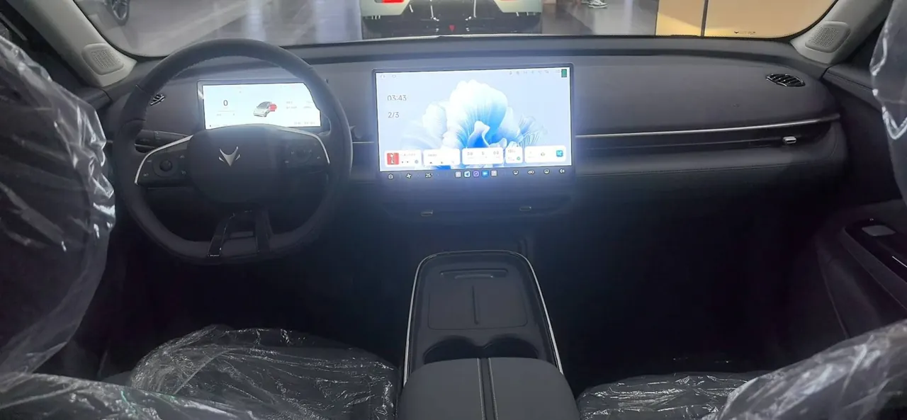 ARCFOX 2025 T 1 425 PLUS automatic gear 6