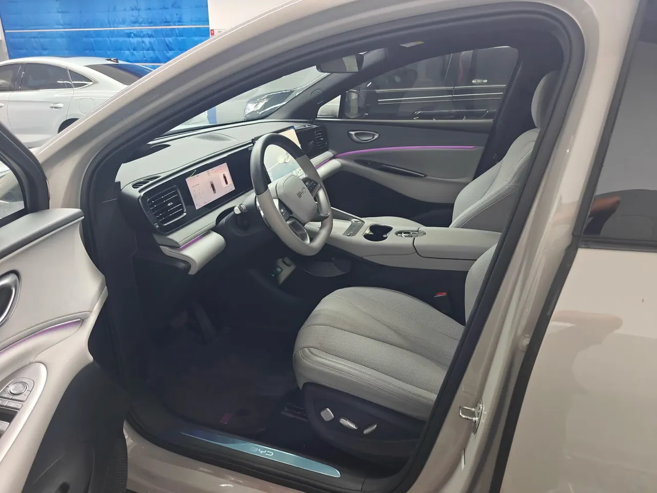 BYD 2025 sea lion 06 DM-i 1.5 stepless 170 pilot Plus version automatic gear 5