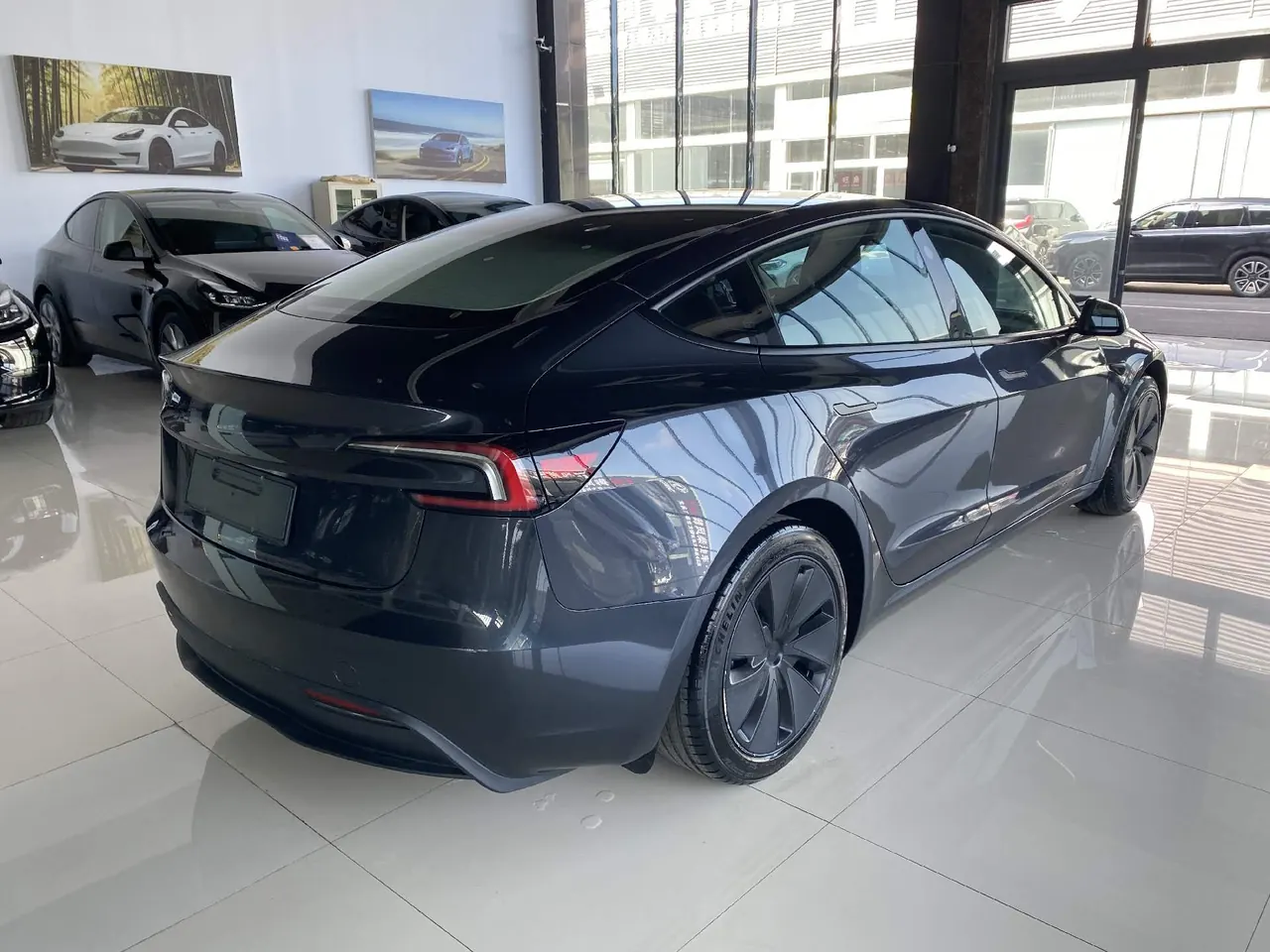 Tesla 2023 Model 3 Rejuvenation Edition Rear Wheel Drive Automatic Transmission 5