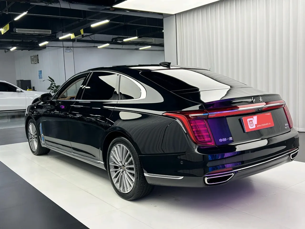 HongQi 2020 H9 48V 2.0T Zhilian Qi Chang Edition Automatic Gear 6