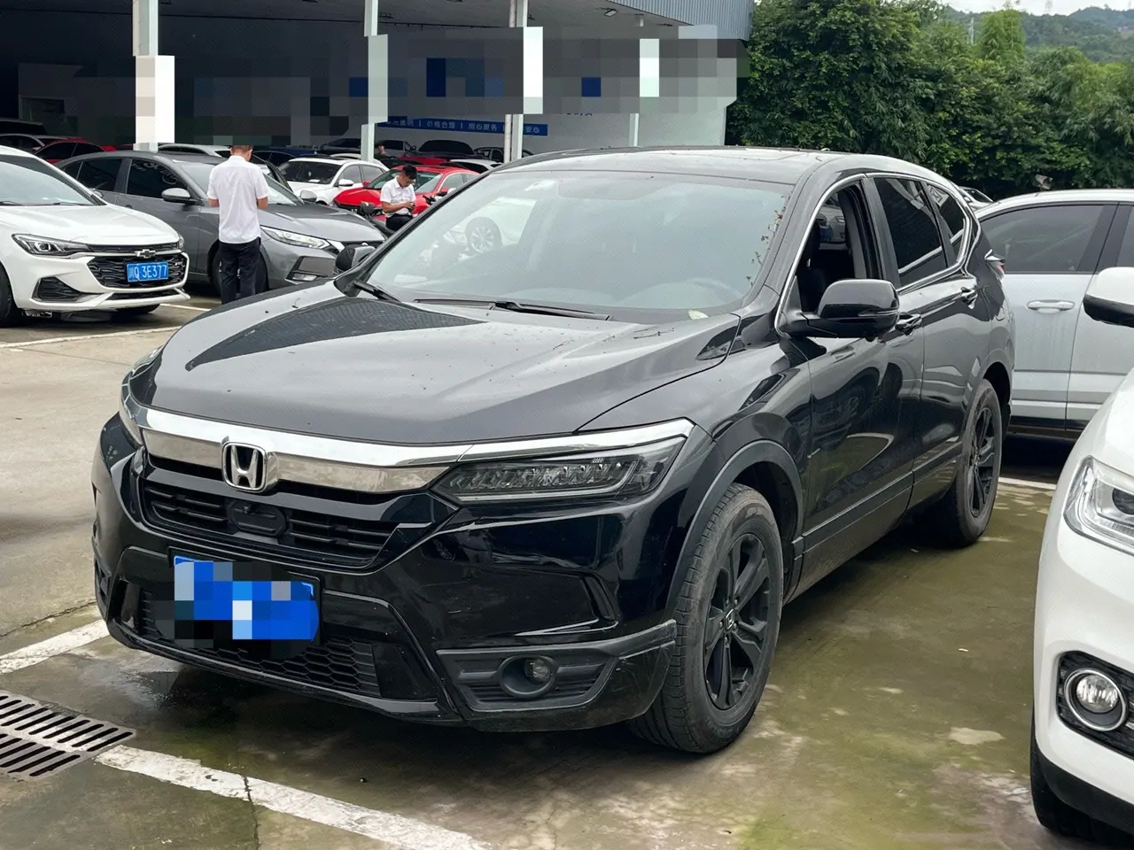 Открыть галерею: Honda 2021 Hao Ying 1.5T Stepless 240TURBO Two-Drive Elite Automatic Gear