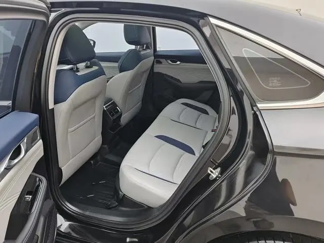 Geely 2021 xingrui 2.0T distinguished model (modified) automatic gear 6