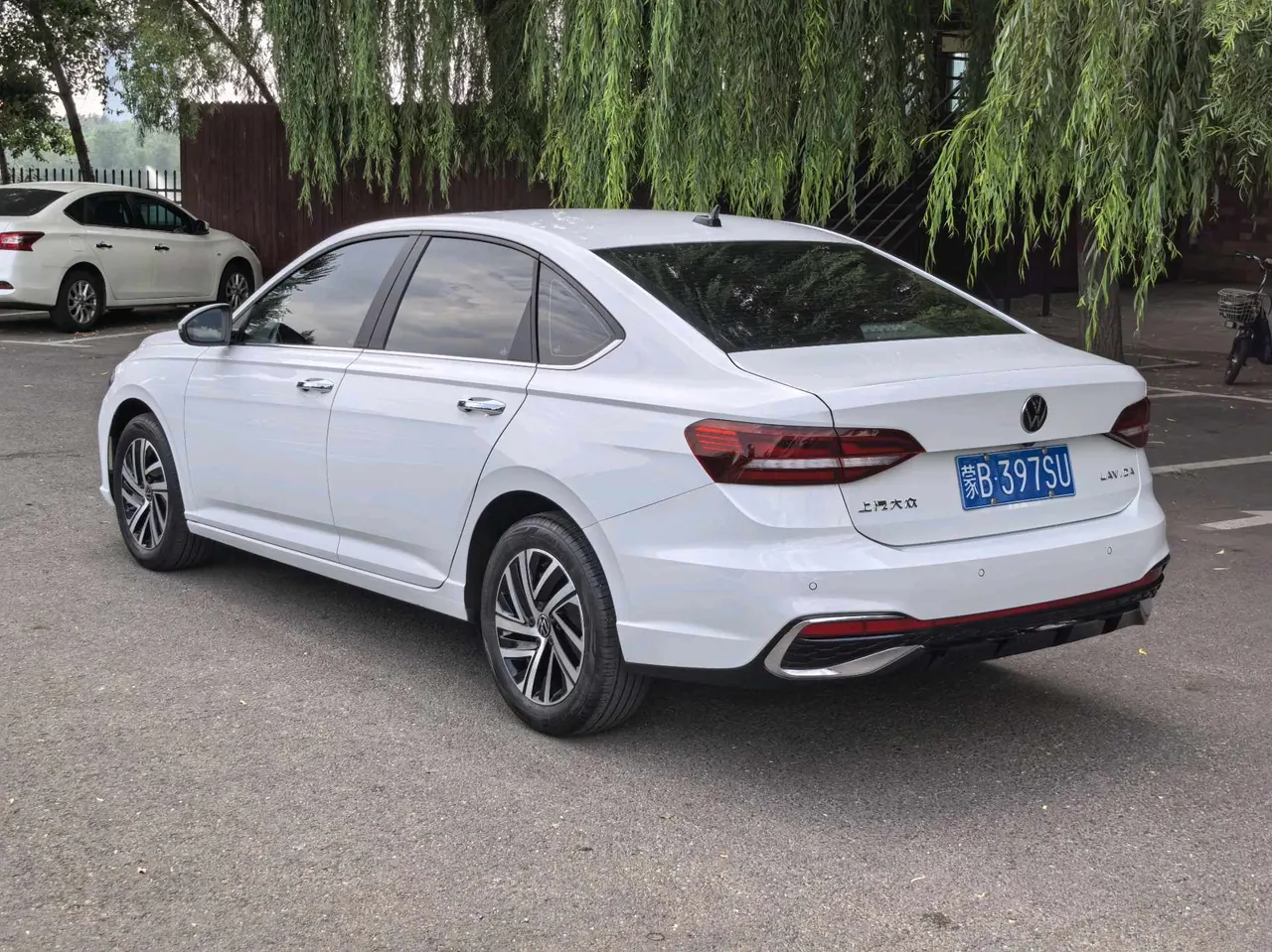Volkswagen 2024 LaVida 1.5 Star 5 Million Edition Automatic Gear 8