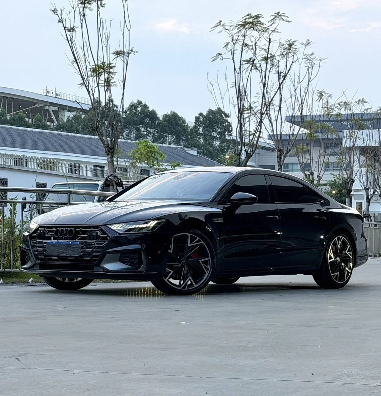 Open image lightbox: Audi 2024 A7L 2.0TFSI 45TFSI Quattro Black Samurai Edition Automatic Gear