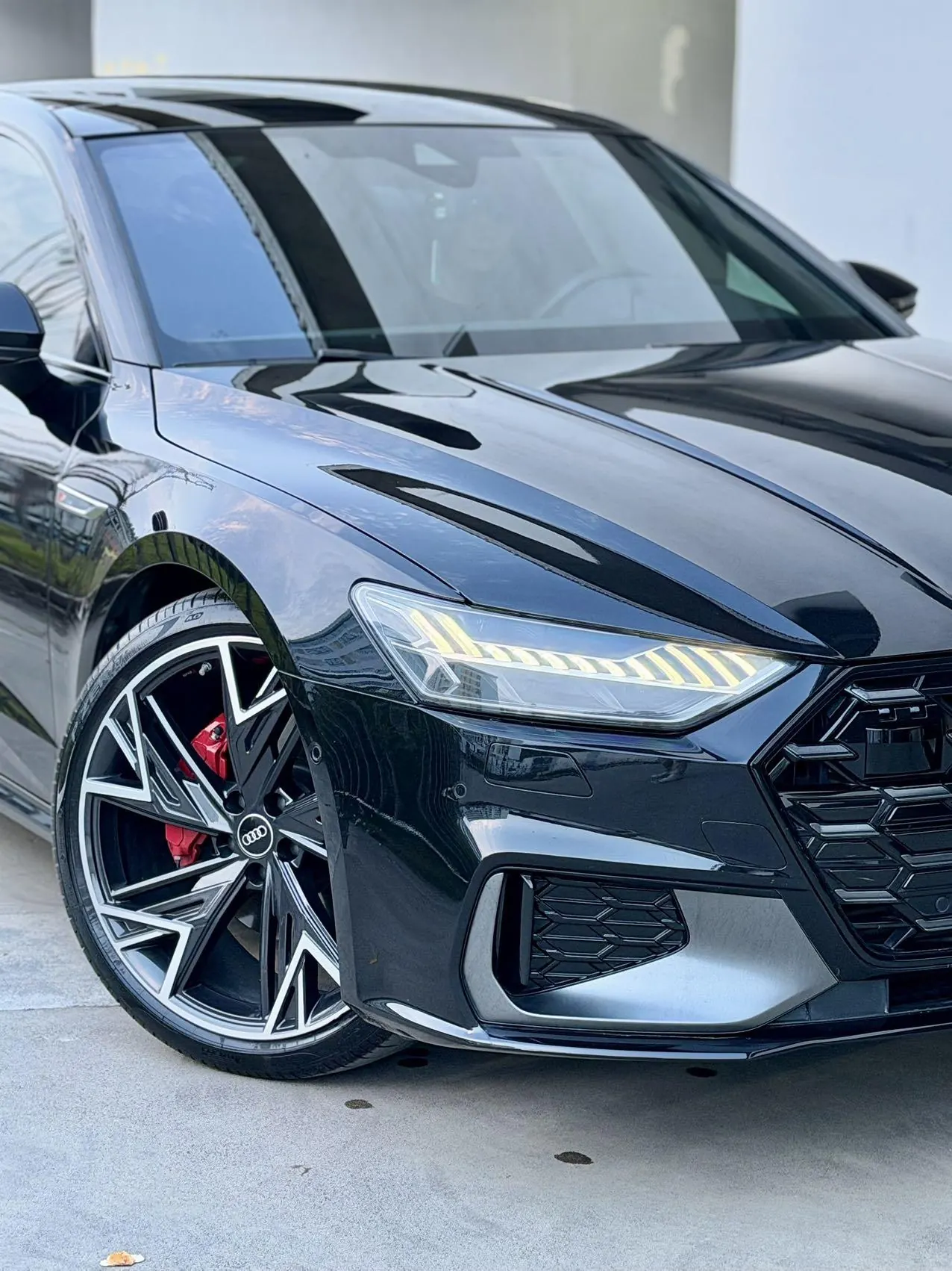 Audi 2024 A7L 2.0TFSI 45TFSI Quattro Black Samurai Edition Automatic Gear 6