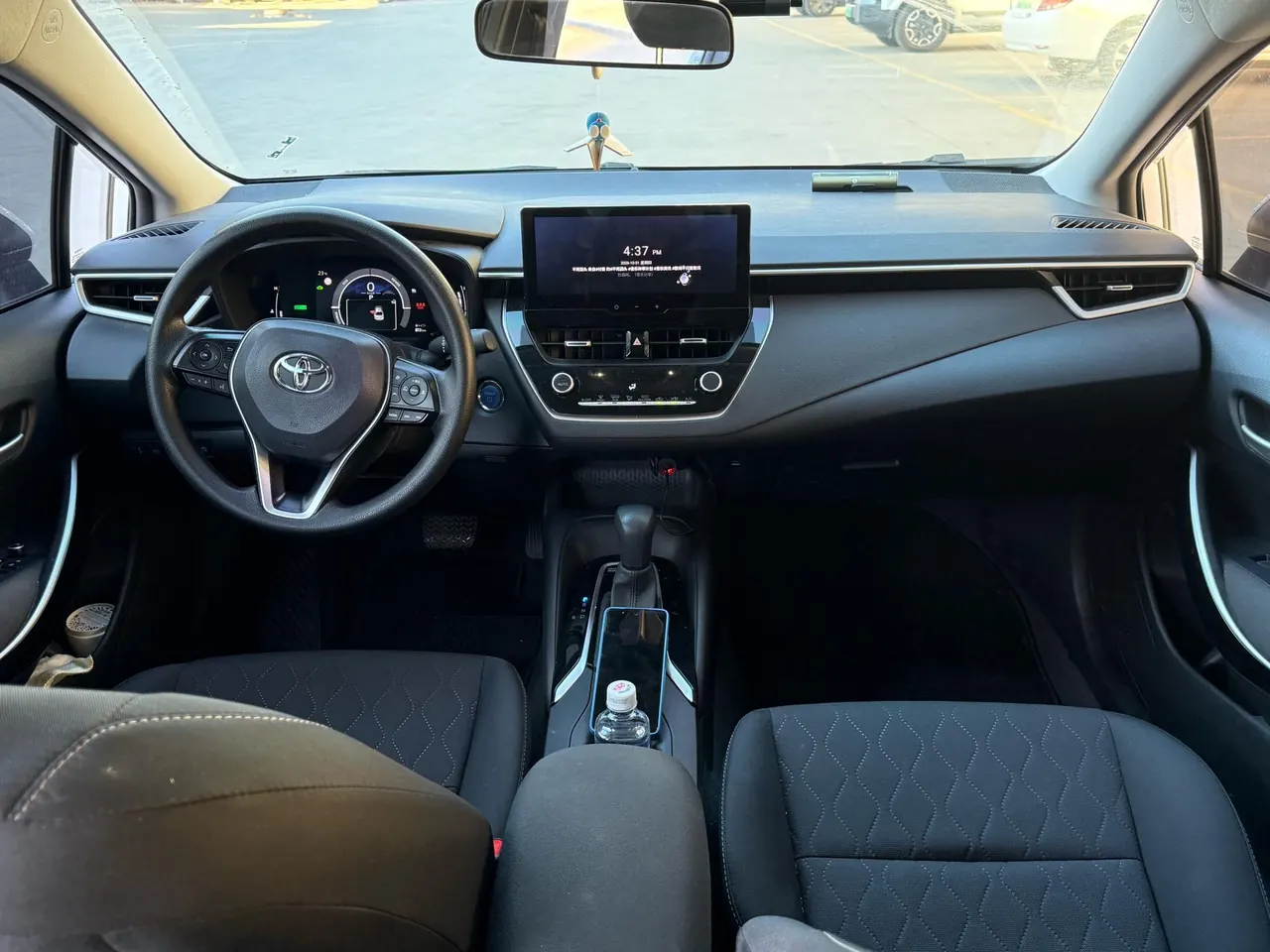 Toyota 2023 Corolla Double Engine 1.8 Stepless Intelligent Electric Hybrid Elite Automatic Gear 4