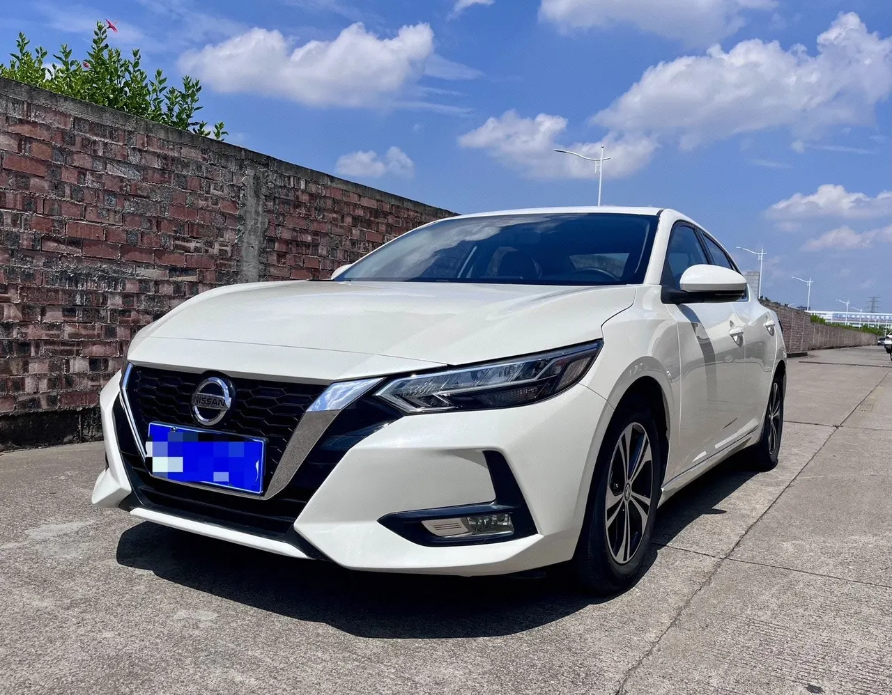 Open image lightbox: Nissan 2020 Sylphy 1.6 Stepless XL Pleasant Edition Automatic Gear