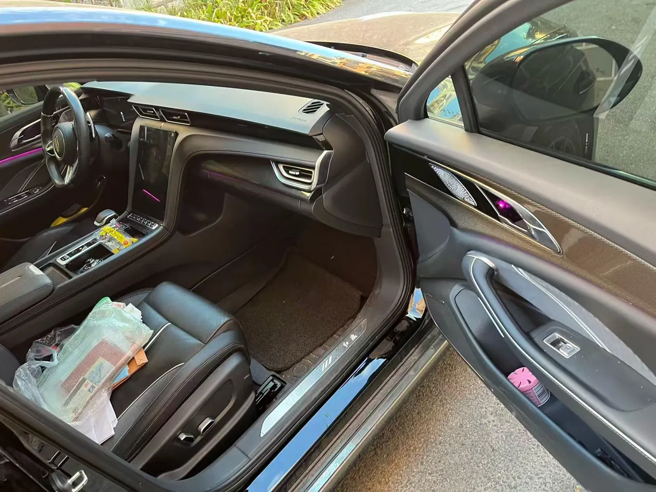 HongQi 2023 H6 2.0T Zhishang Edition Automatic Gear 8