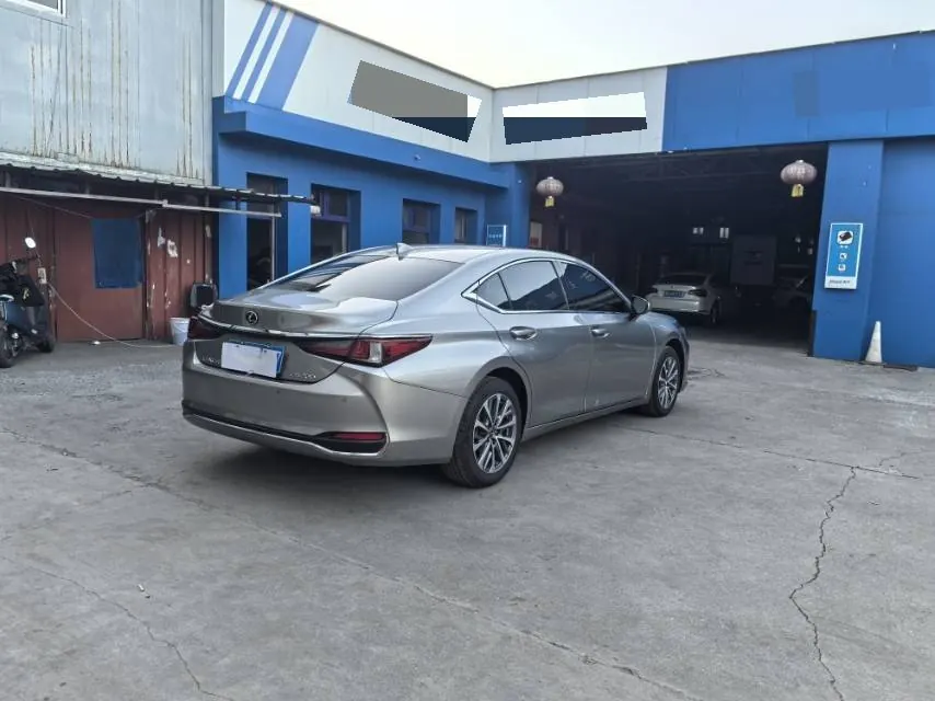Lexus ES (Imported) 2024 ES200 2.0 Stepless Edition Automatic Gear 6