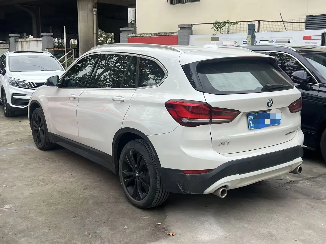 BMW 2021 X1 sDrive20Li 1.5T fashion automatic gear 6