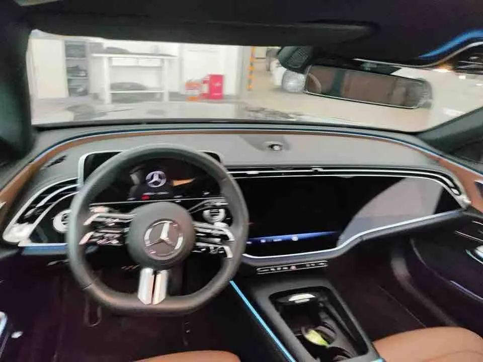 Mercedes Benz E-Class New Energy 2024 E 350 e L 2.0T Sports Automatic 4