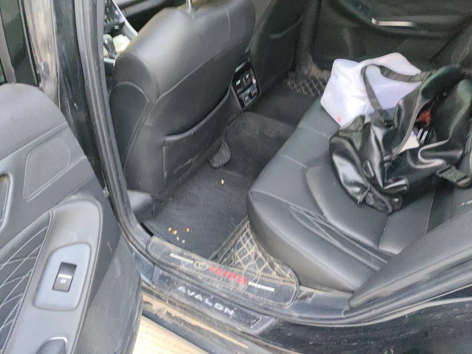 Toyota 2023 Asian Dragon 2.5 Touring Premium Edition Automatic 5