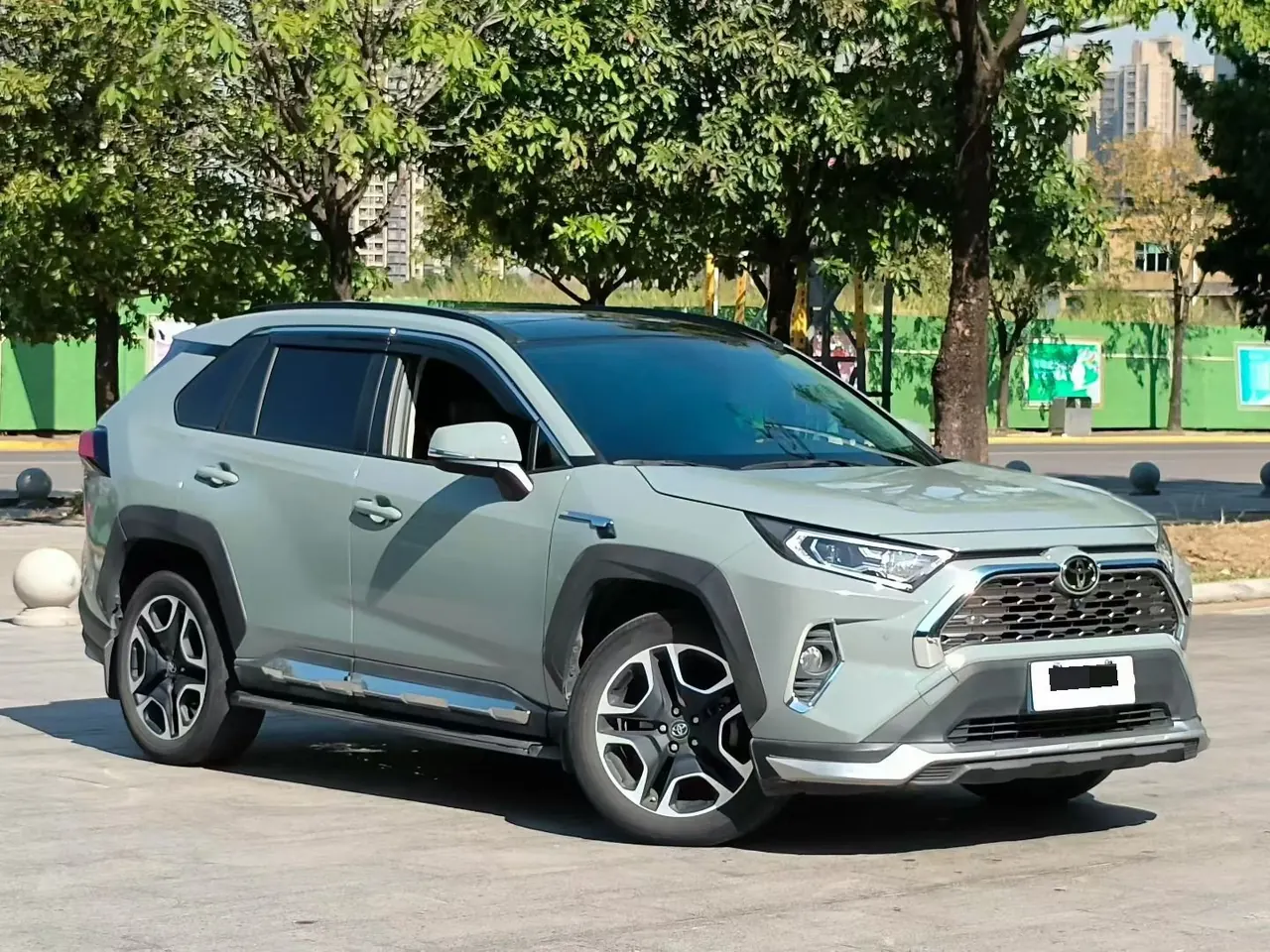 Toyota 2020 RAV4 RongFang 2.0 Stepless Four-wheel Drive Premium Edition Automatic Gear 5
