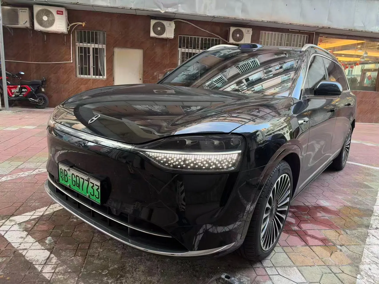 AITO 2024 AITO M9 extended range Ultra 42kWh automatic gear 2