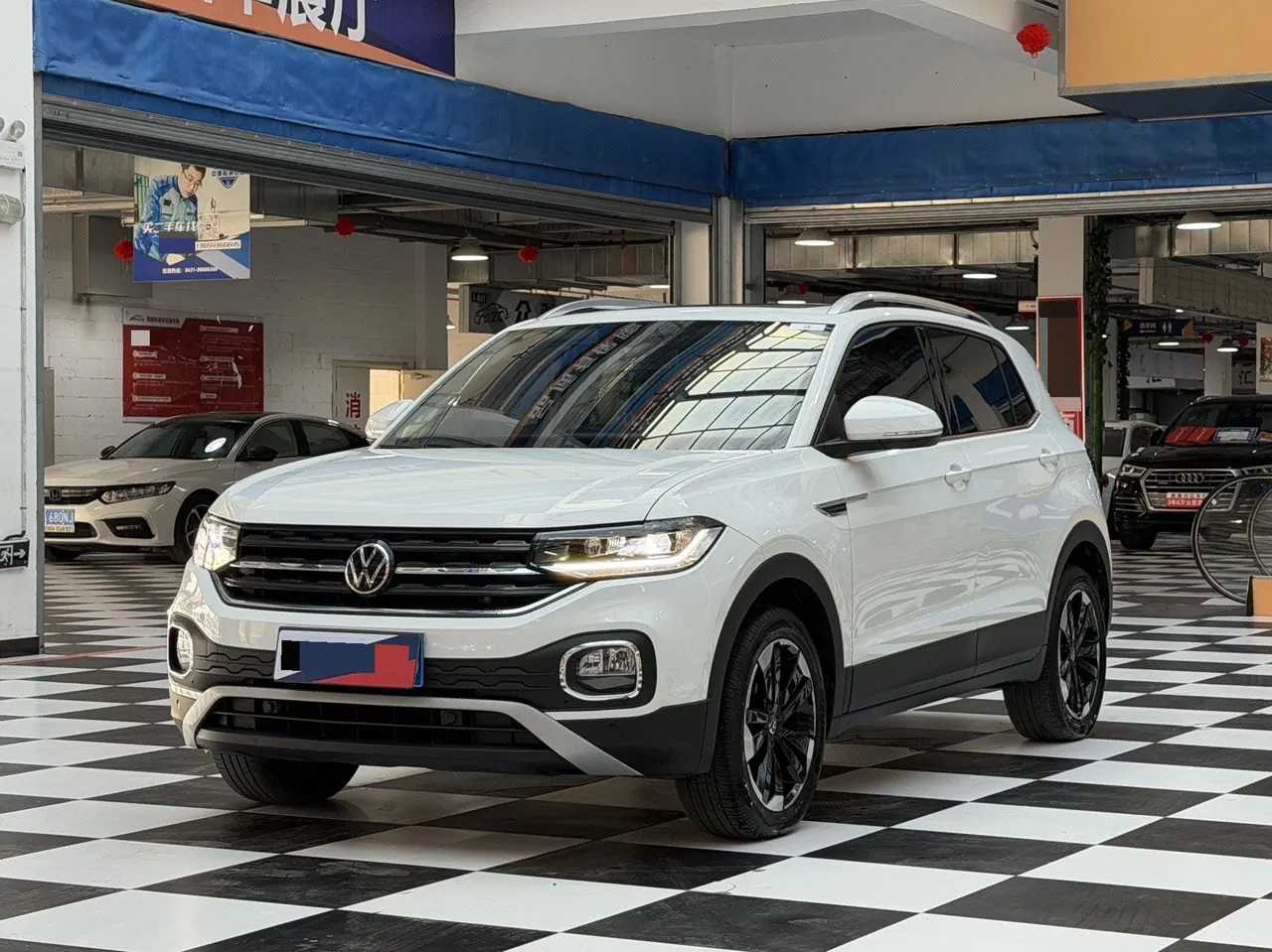 Open image lightbox: Volkswagen 2021 Shadow Exploration 1.5 Yue Zhi Lian Edition Automatic Gear