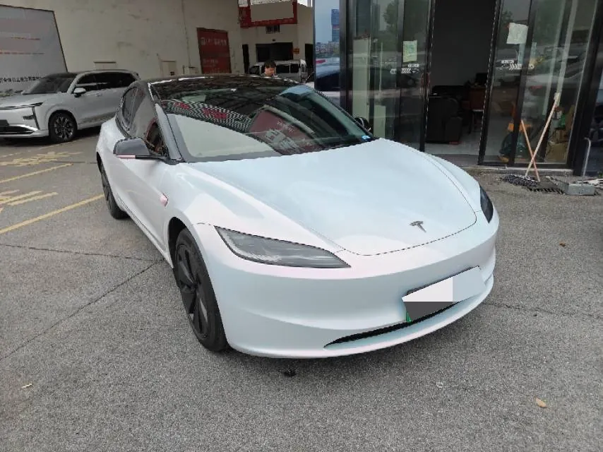 Tesla 2023 Model 3 Rejuvenation Edition Rear Wheel Drive Automatic Transmission 3
