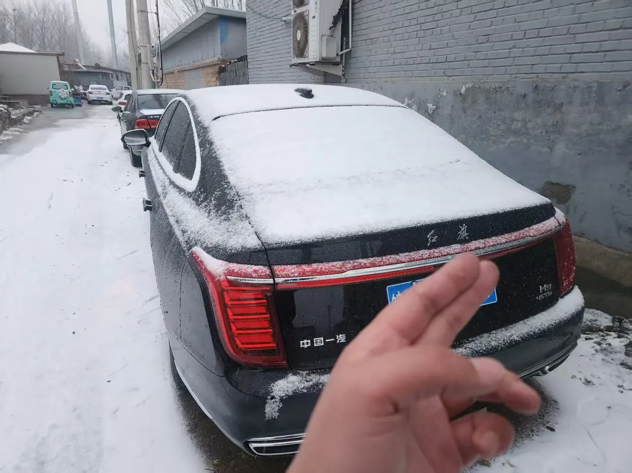 HongQi 2020 H9 48V 2.0T Zhilian Flag Edition Automatic Gear 2