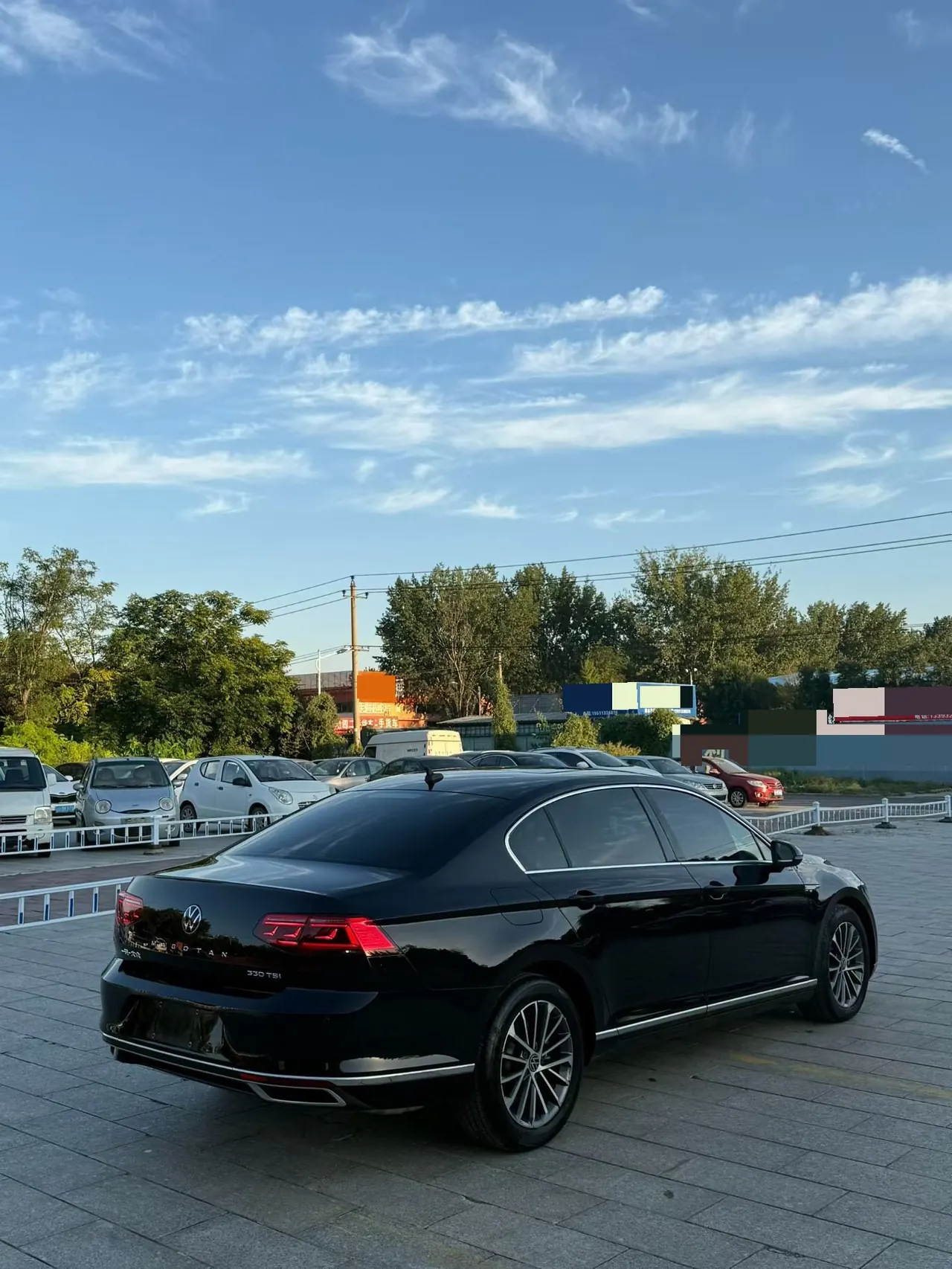 Volkswagen 2020 Magotan 2.0TSI 330TSI luxury automatic transmission 4
