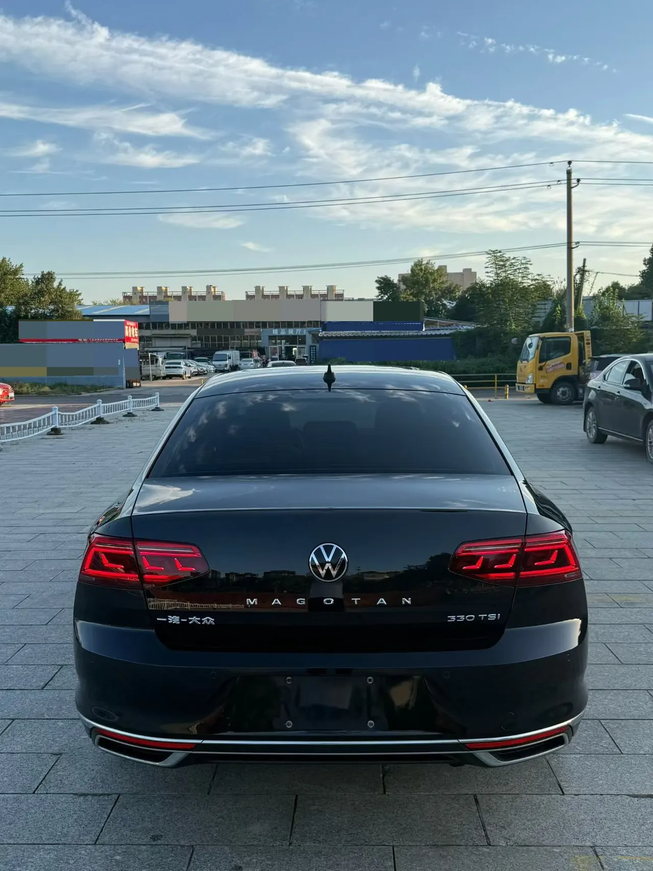 Volkswagen 2020 Magotan 2.0TSI 330TSI luxury automatic transmission 5