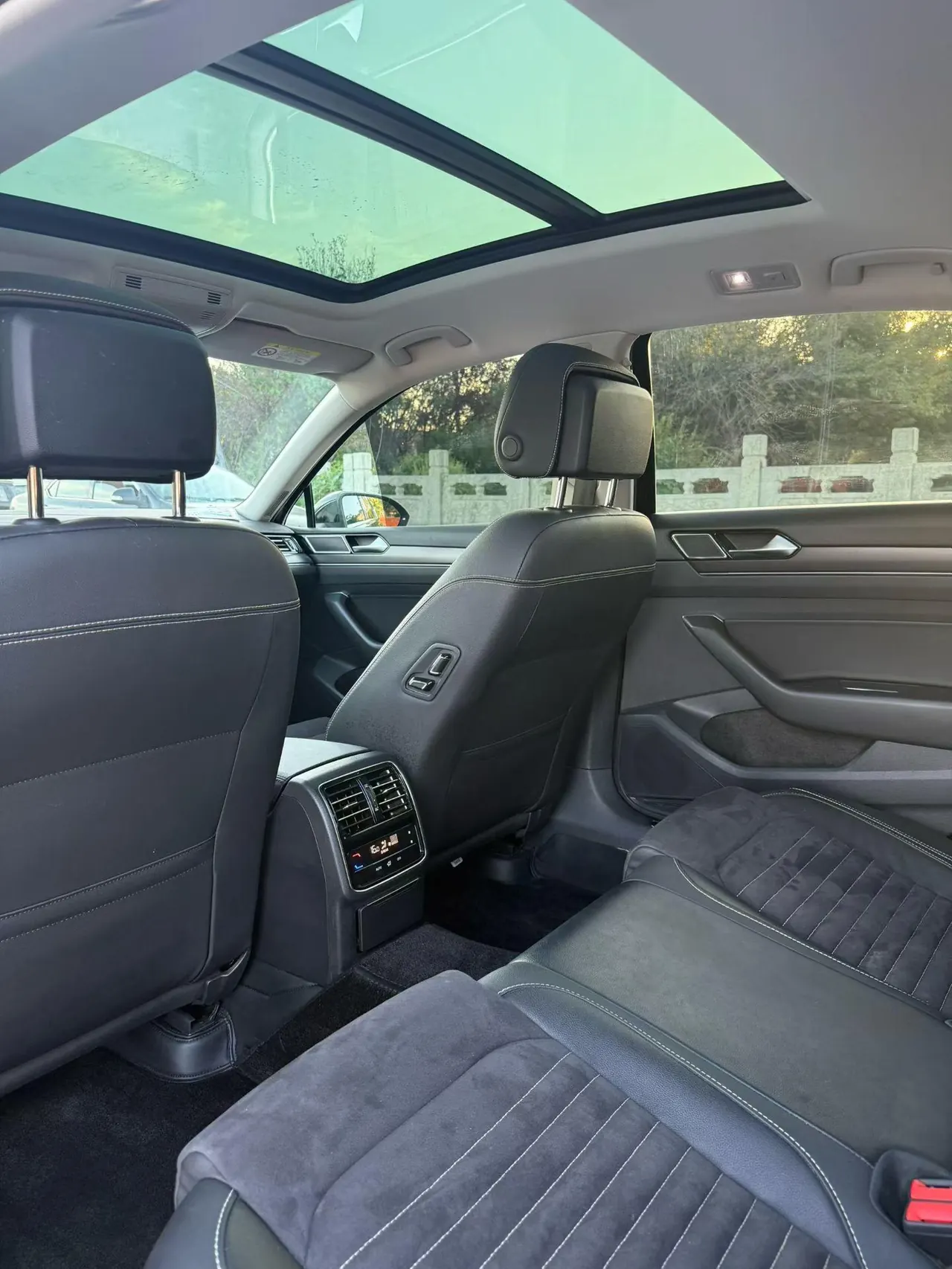 Volkswagen 2020 Magotan 2.0TSI 330TSI luxury automatic transmission 7